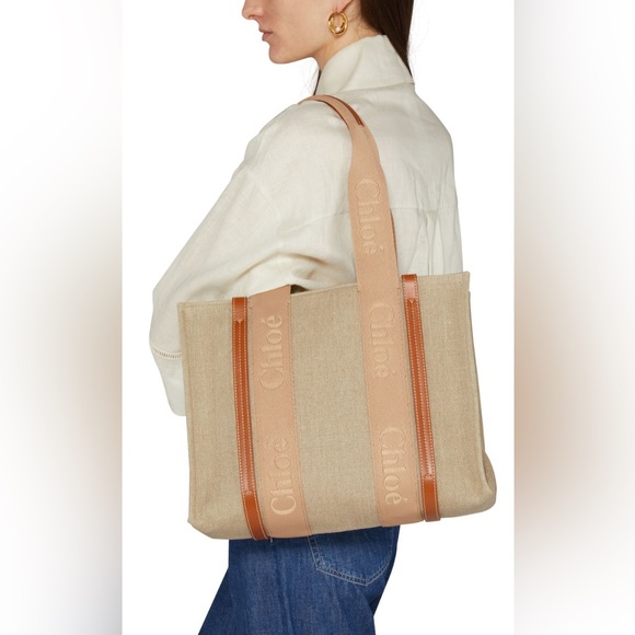 NEW! CHLOE WOODY MEDIUM CANVAS TOTE BAG NWT AUTHENTIC - Picture 2 of 14